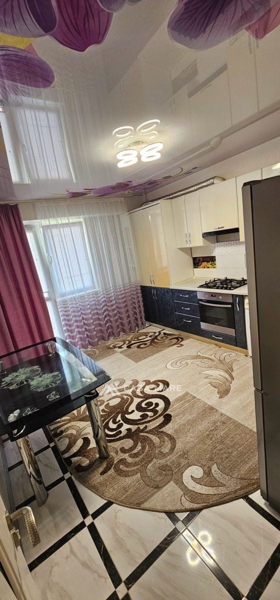 Apartament cu 1 cameră, 55 m², Centru, Chișinău 2