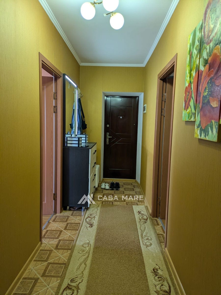 3-комнатная квартира, 76 м², Орхей 10