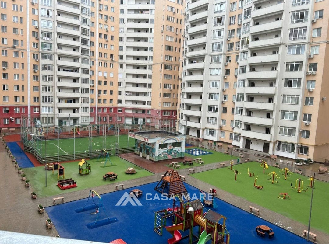 2-комнатная квартира, 65 м², Центр, Кишинёв 1