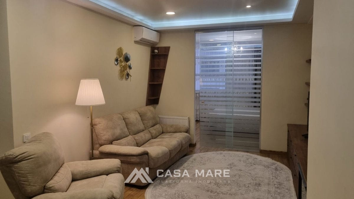 3-комнатная квартира, 88 м², Центр, Кишинёв 2
