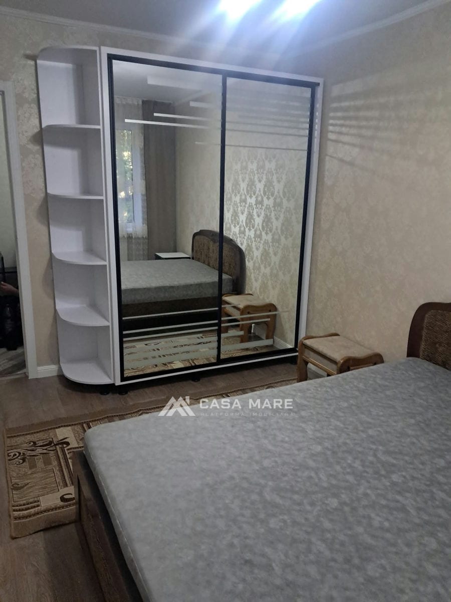 2-комнатная квартира, 50 м², Центр, Кишинёв 2