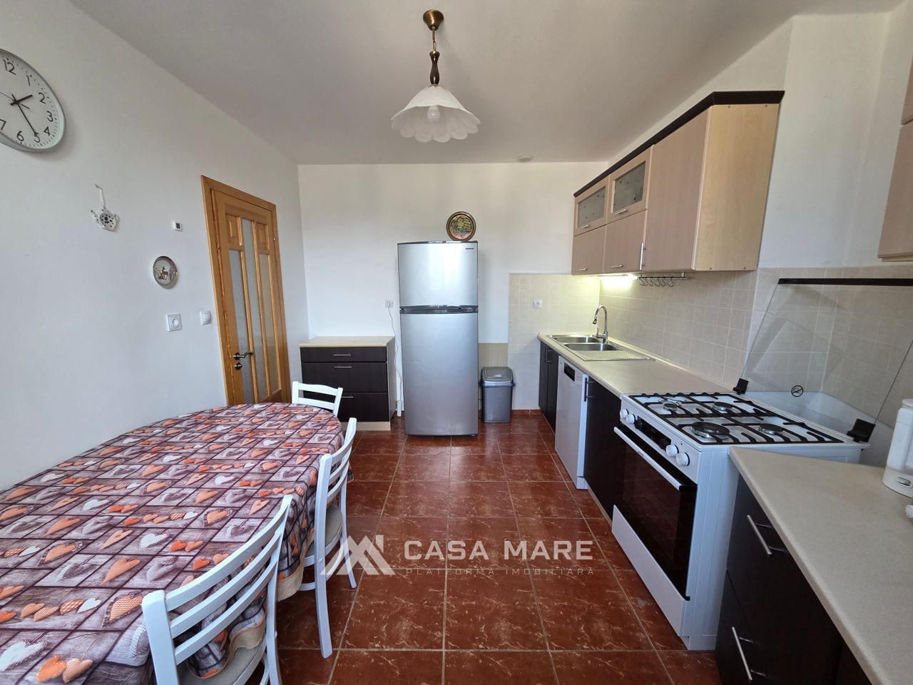 3-комнатная квартира, 80 м², Чеканы, Кишинёв 2
