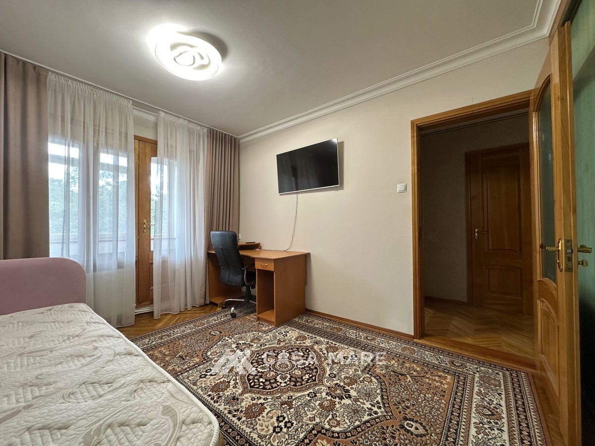 Apartament cu 3 camere, 70 m², Botanica, Chișinău 2