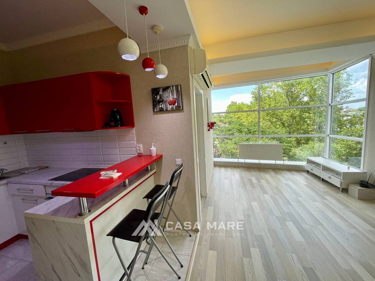 2-комнатная квартира, 68 м², Центр, Кишинёв 3