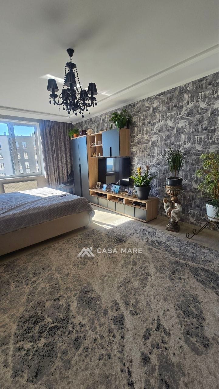 Apartament cu 3 camere, 125 m², Durlești 3