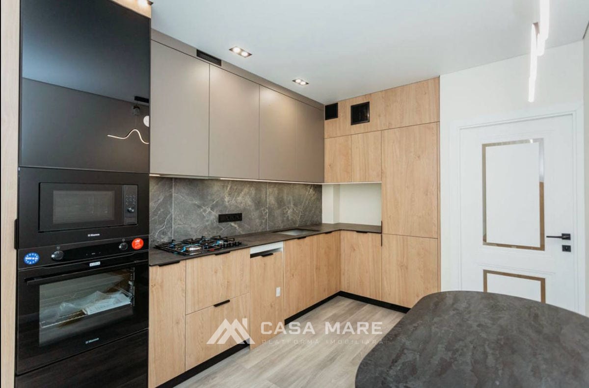 2-комнатная квартира, 80 м², Буюканы, Кишинёв 1
