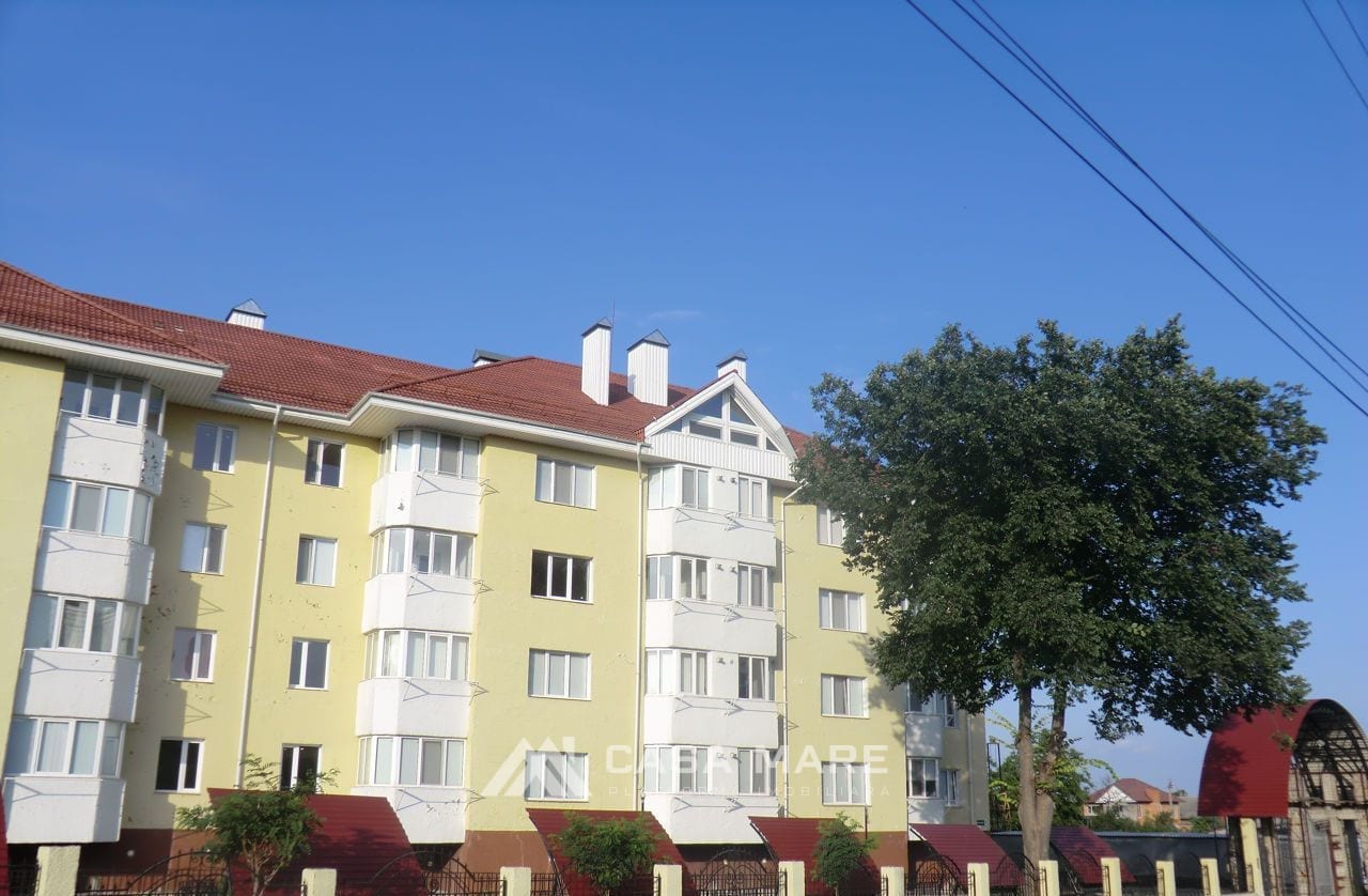 3-комнатная квартира, 68 м², Дрокия 1