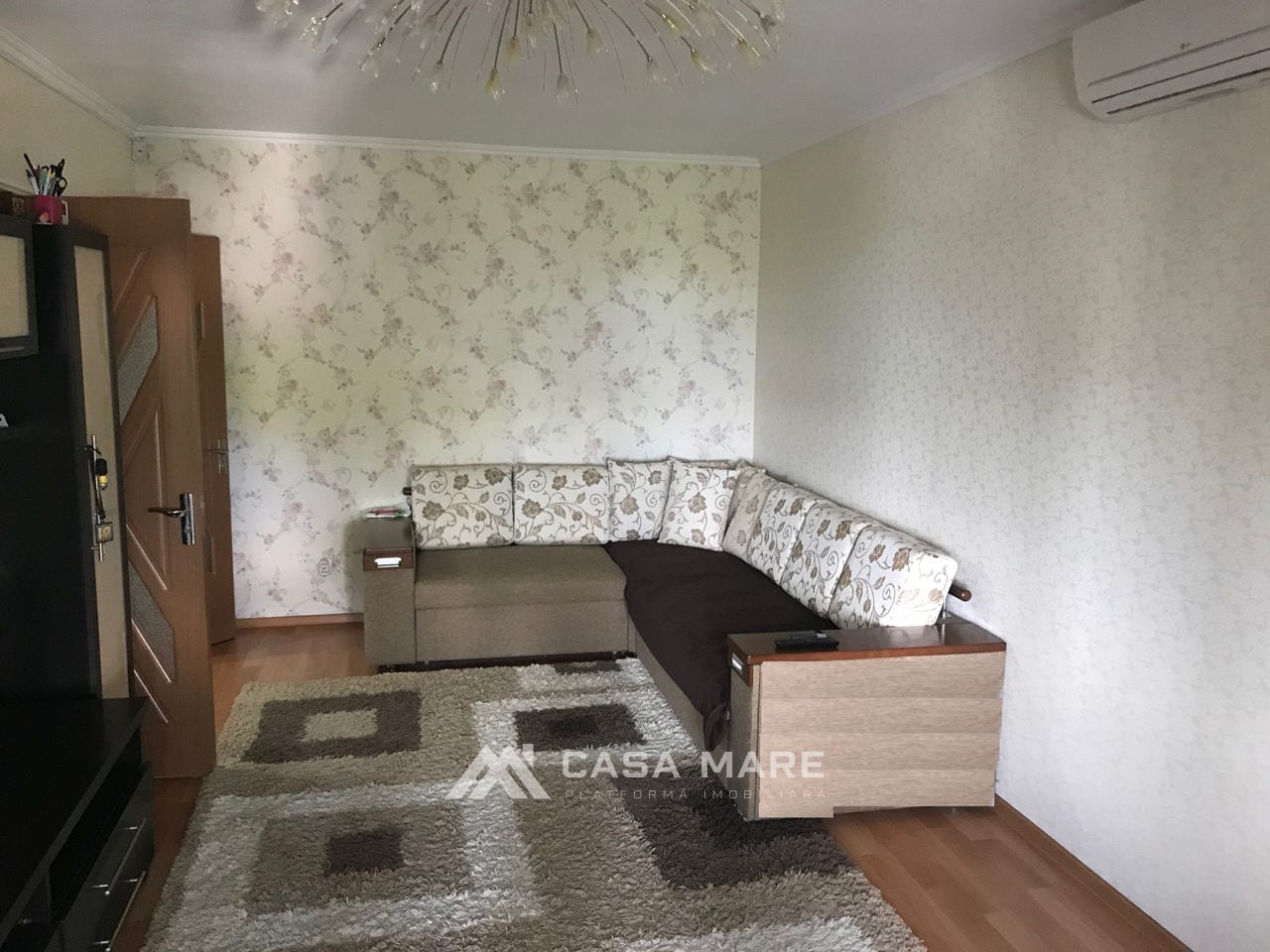 Apartament cu 2 camere, 67 m², Cricova 1