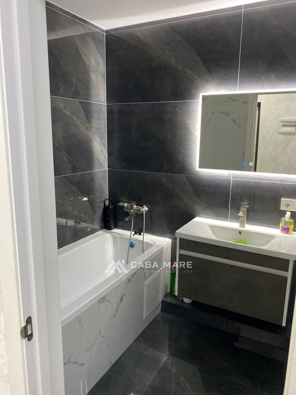 Apartament cu 2 camere, 70 m², Botanica, Chișinău 6