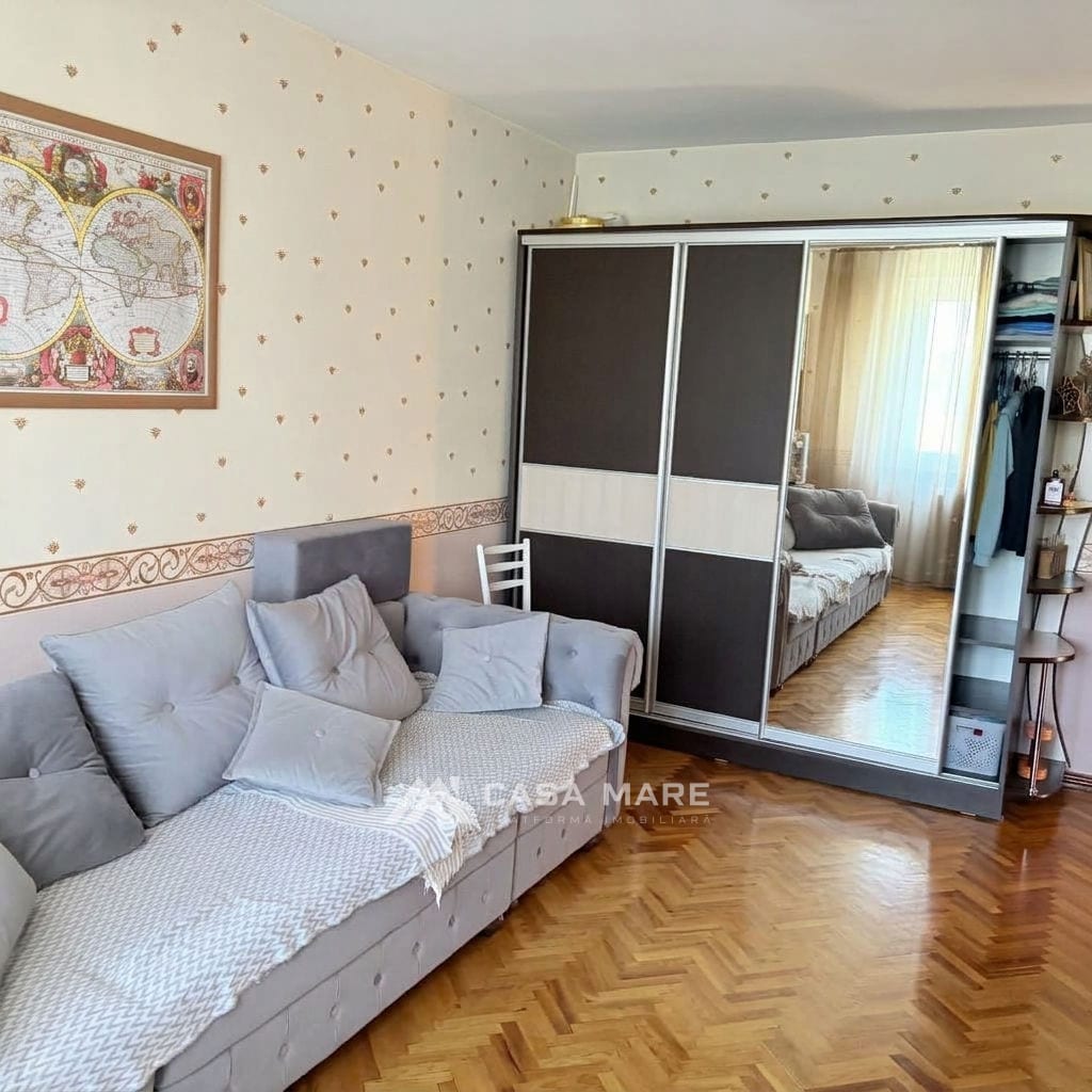 3-комнатная квартира, 70 м², Центр, Bălți 2