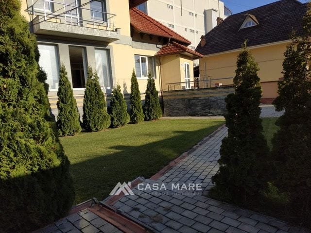 20-комнатный дом, 540 м², Кодру 1