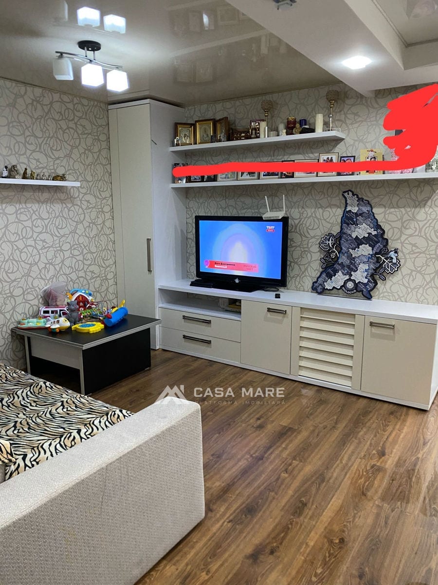 3-комнатная квартира, 68 м², Кишинёв 5