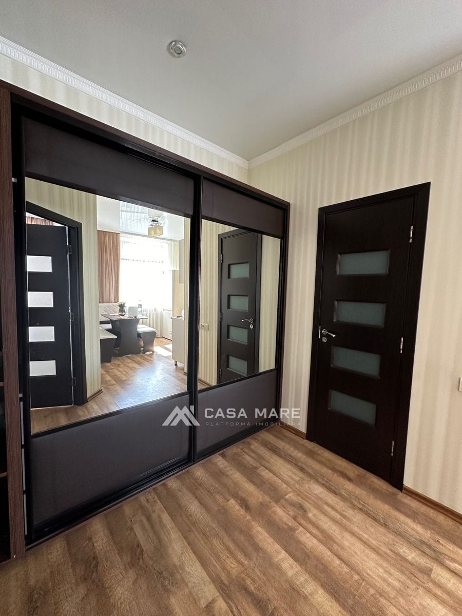 2-комнатная квартира, 56 м², Центр, Bălți 9