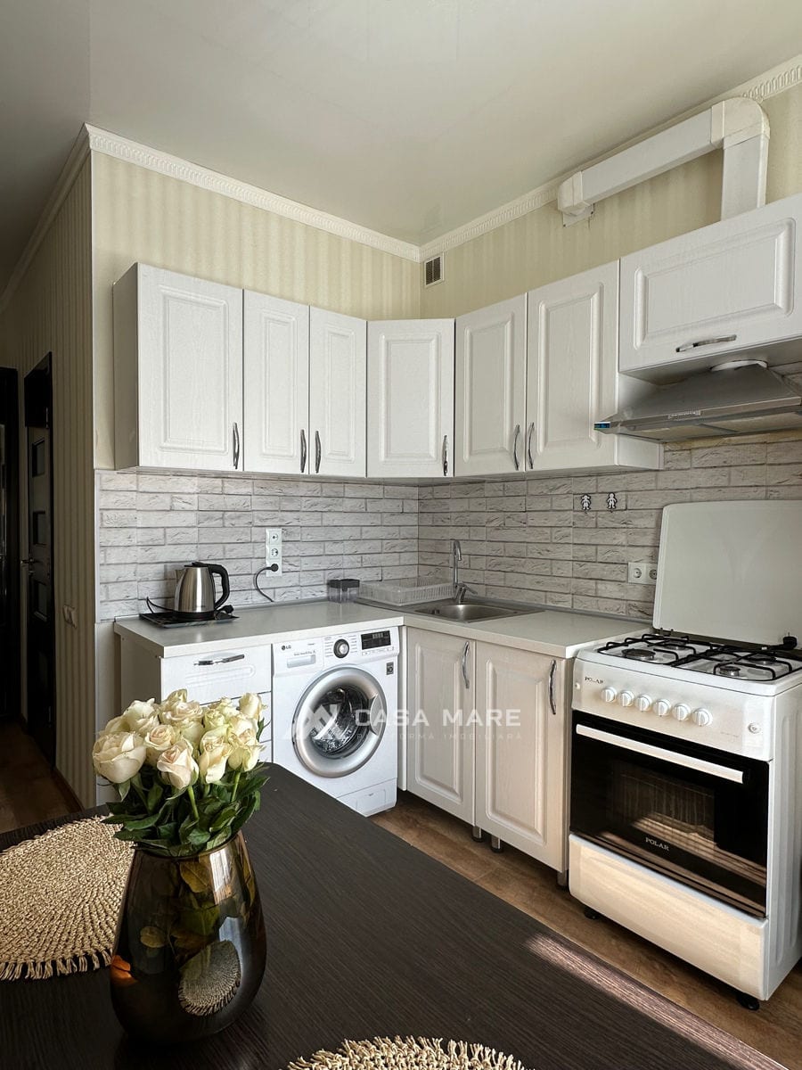 2-комнатная квартира, 56 м², Центр, Bălți 1