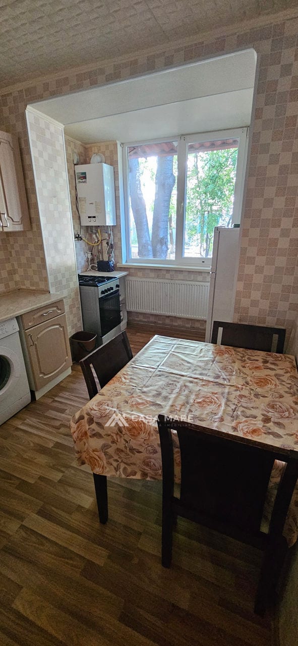 1-комнатная квартира, 38 м², Орхей 4