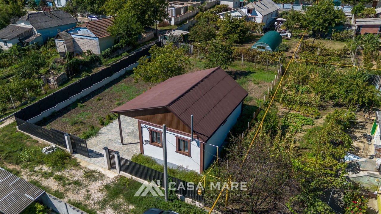 Casă cu 3 camere, 75 m², Criuleni 10