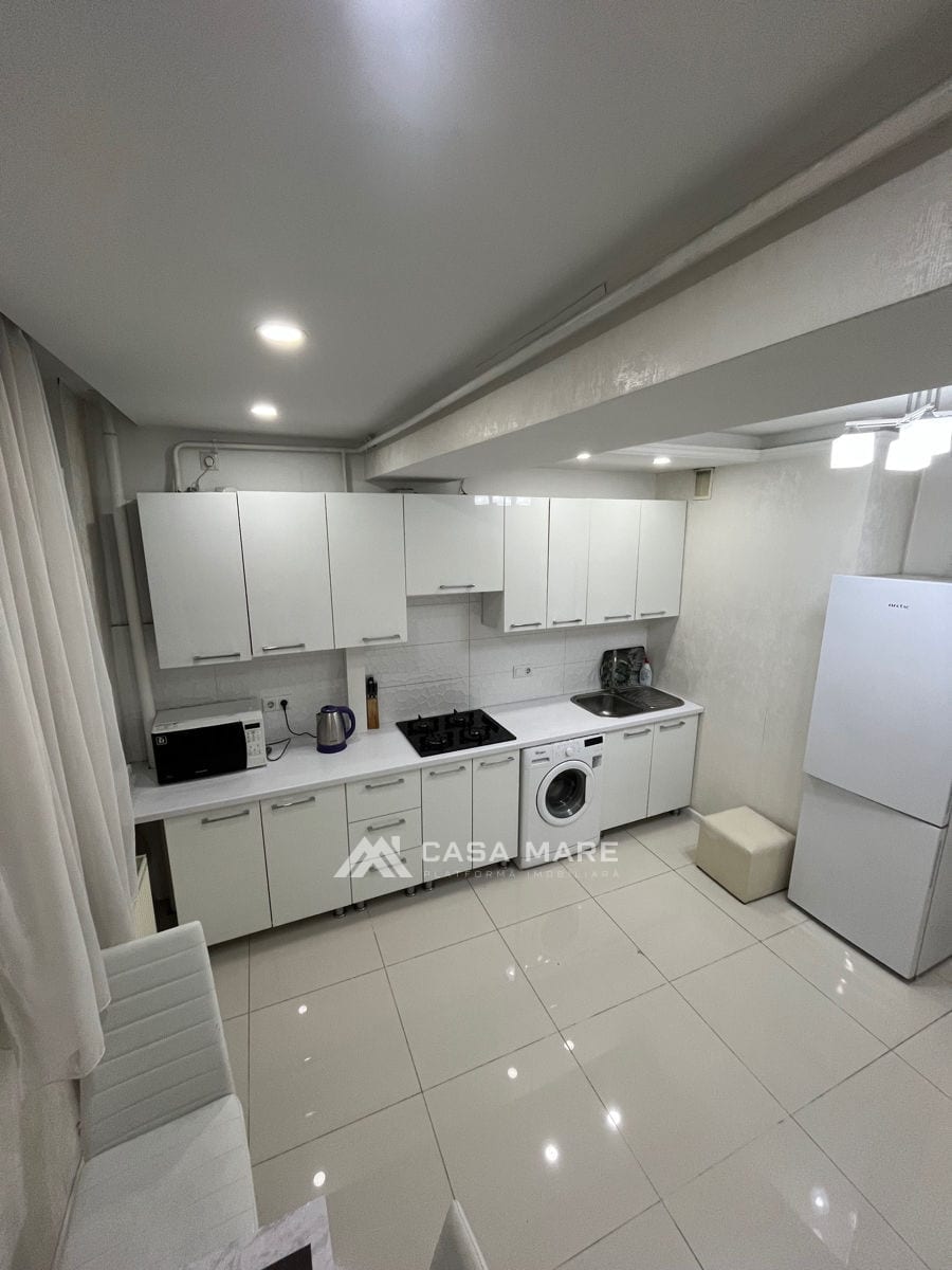 1-комнатная квартира, 45 м², Центр, Кишинёв 4