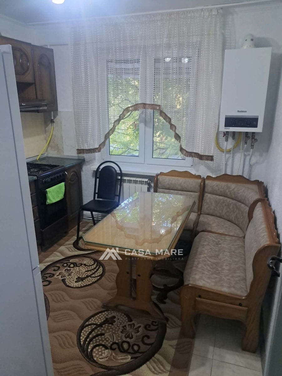 2-комнатная квартира, 50 м², Центр, Кишинёв 3
