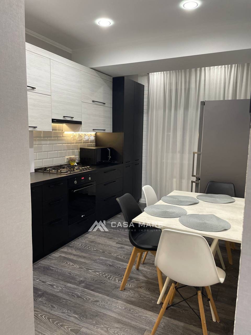 Apartament cu 2 camere, 64 m², Centru, Chișinău 3