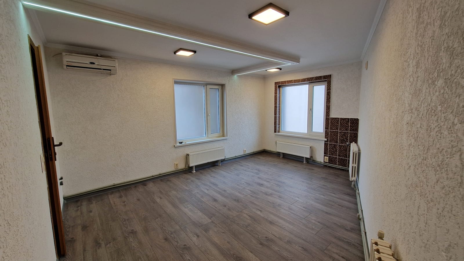 Spațiu comercial, 20 m², Bălți