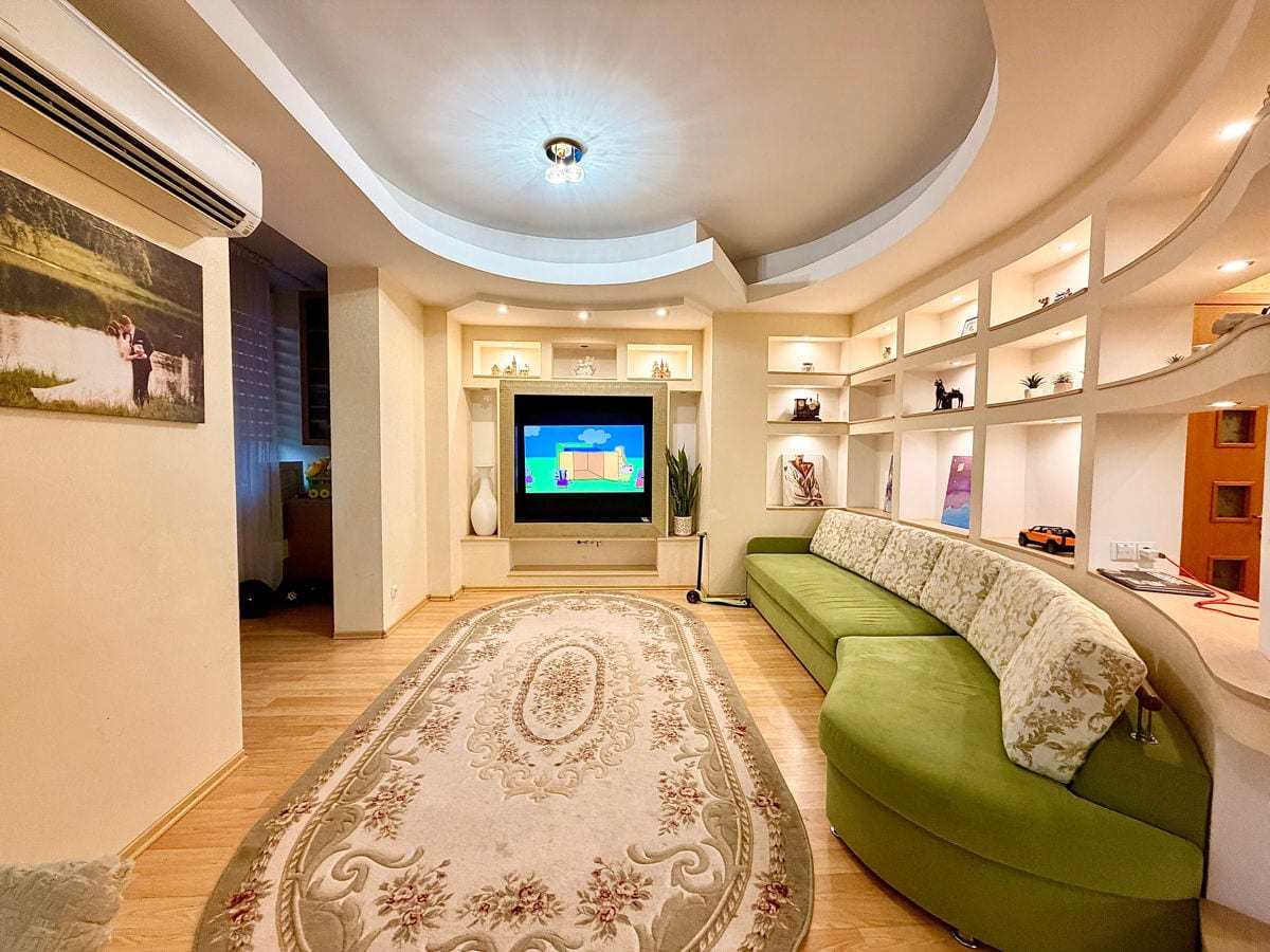 Apartament cu 3 camere, 114 m², Chișinău