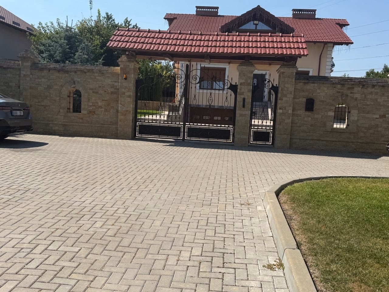 Casă, 257 m², Codru