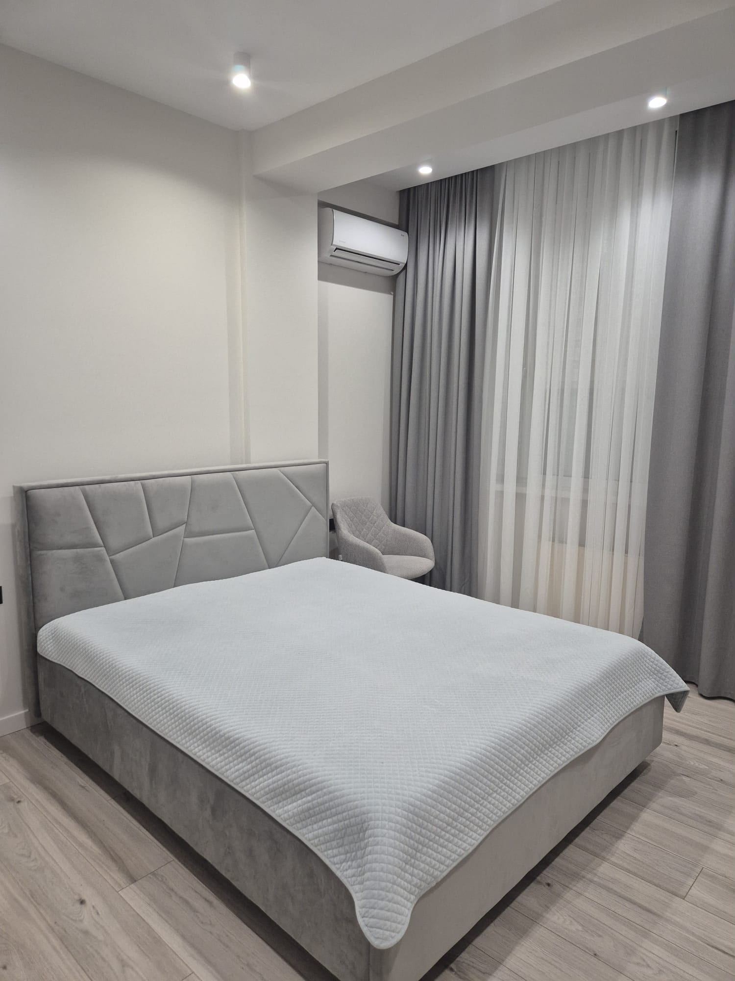 Apartament cu 2 camere, 90 m², Chișinău