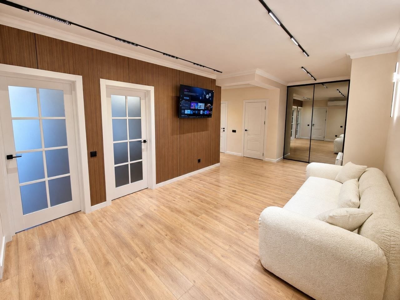 Apartament cu 3 camere, 113 m², Orhei