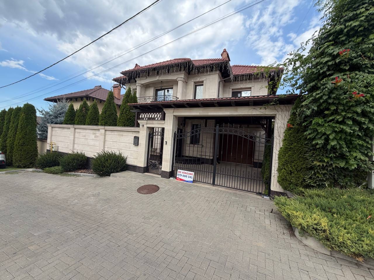 Casă cu 4 camere, 190 m², Chișinău