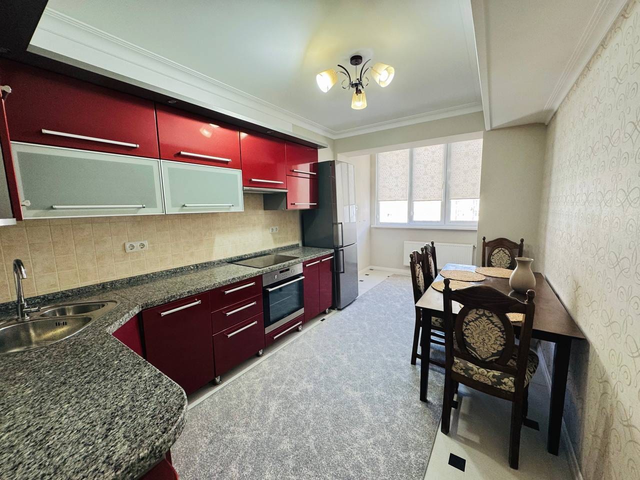 Apartament cu 2 camere, 70 m², Chișinău