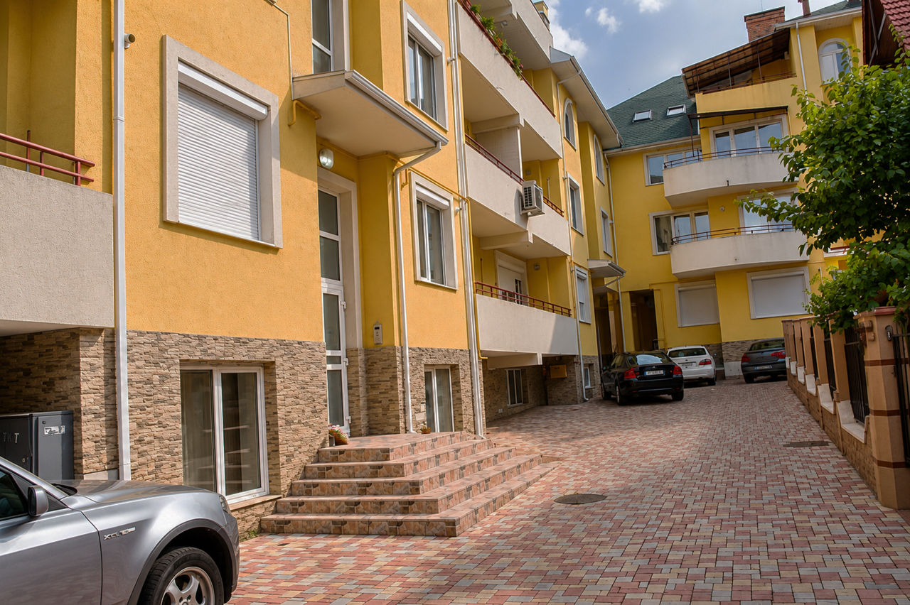 Apartament cu 3 camere, 80 m², Centru, Chișinău