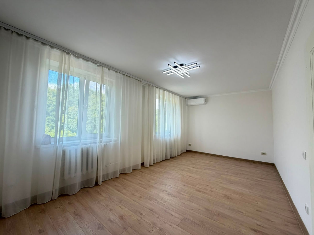 Apartament cu 3 camere, 80 m², Buiucani, Chișinău