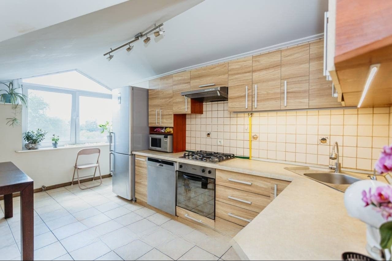 Apartament cu 3 camere, 127 m², Buiucani, Chișinău