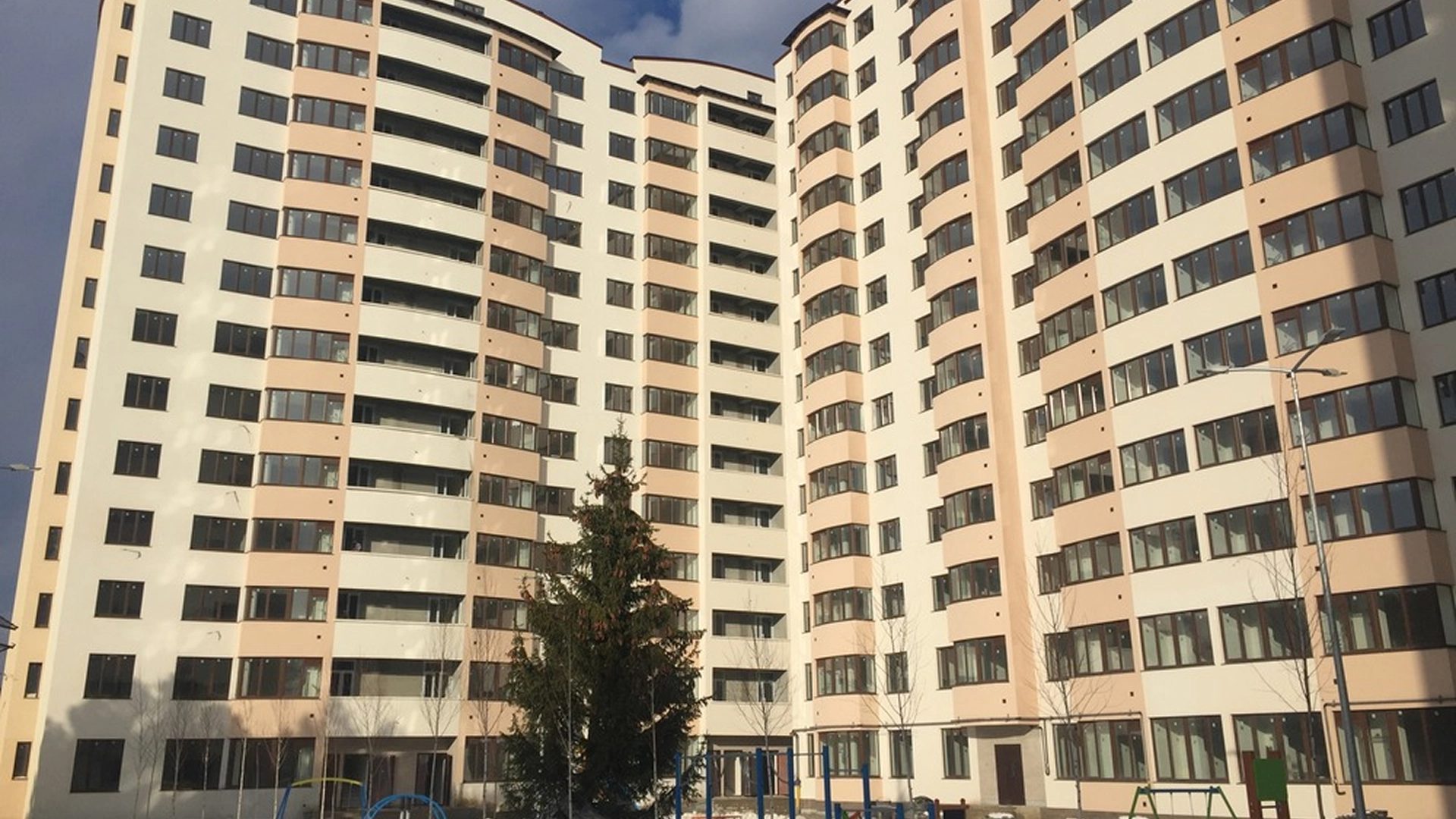 Комплекс Христо Ботев 6 2
