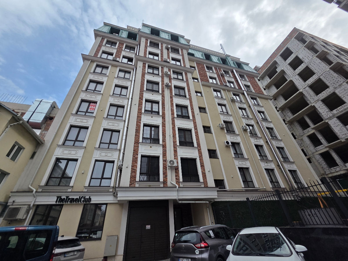 Apartament cu 3 camere, 124 m², Centru, Chișinău