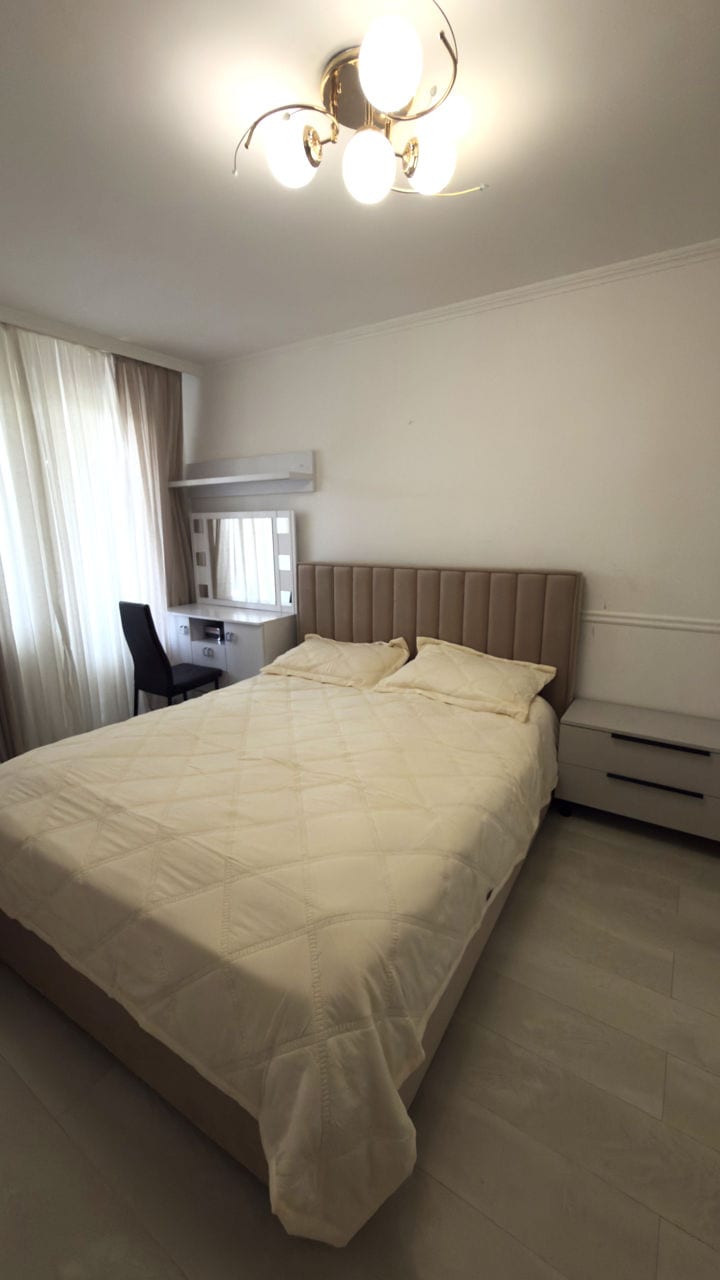 Apartament cu 2 camere, 72 m², Buiucani, Chișinău