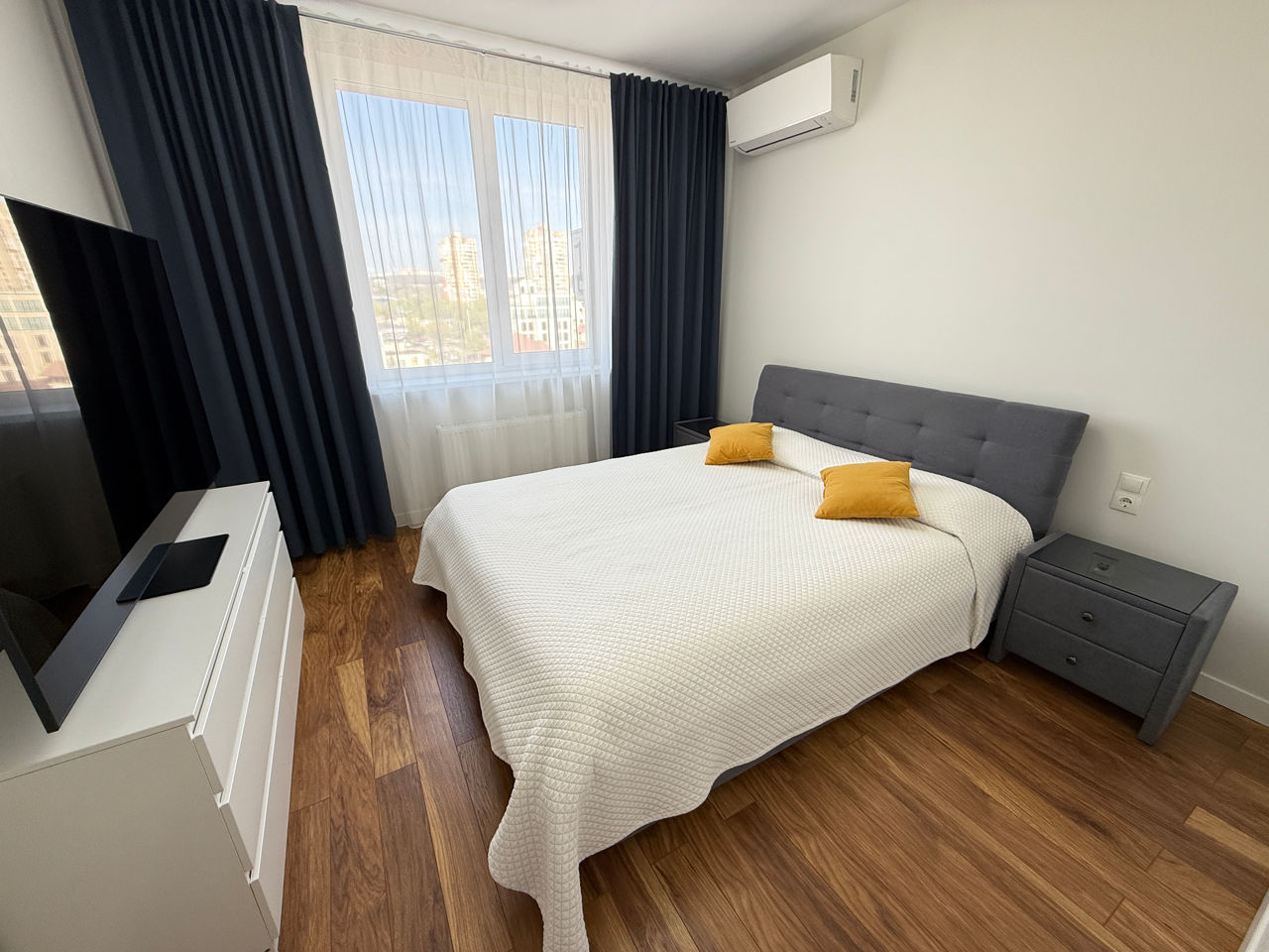 Apartament cu 2 camere, 65 m², Centru, Chișinău