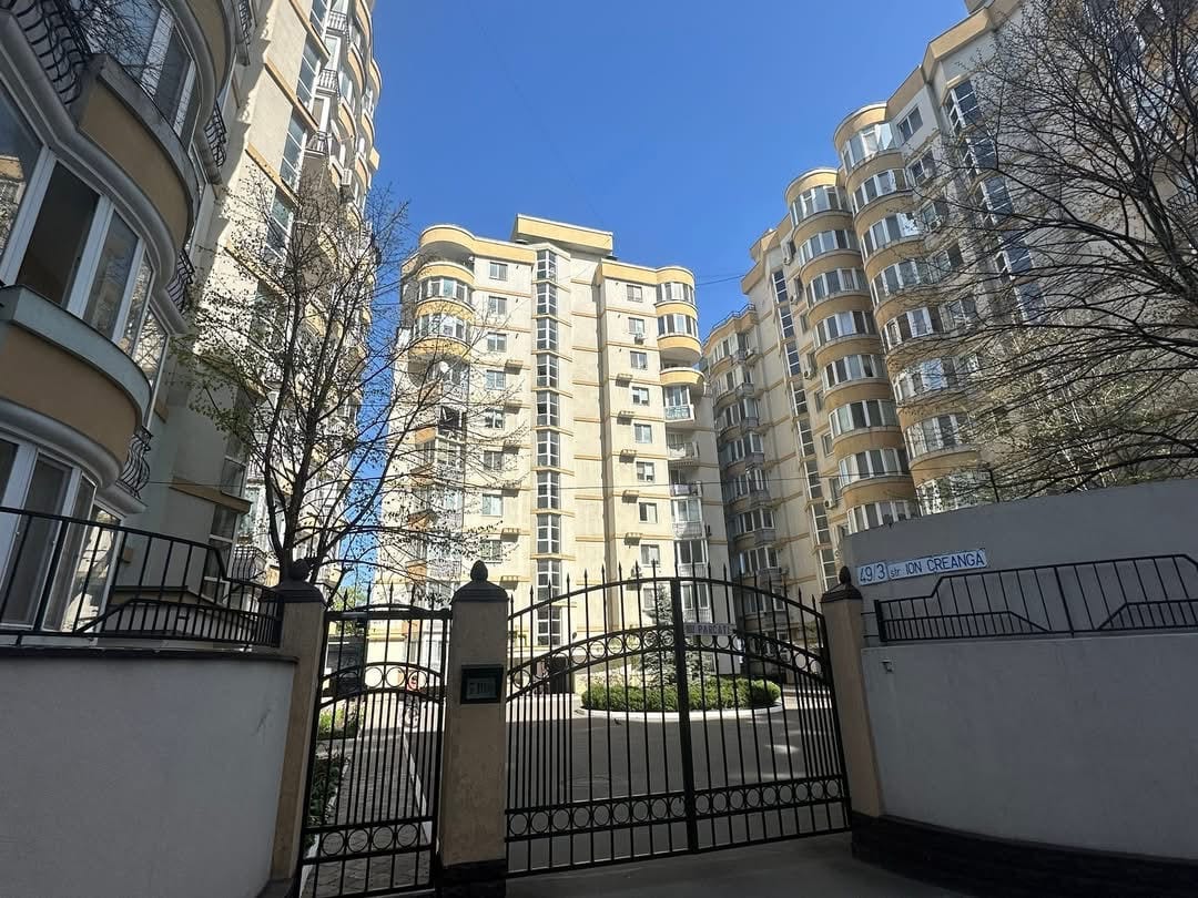 Apartament cu 3 camere, 75 m², Buiucani, Chișinău