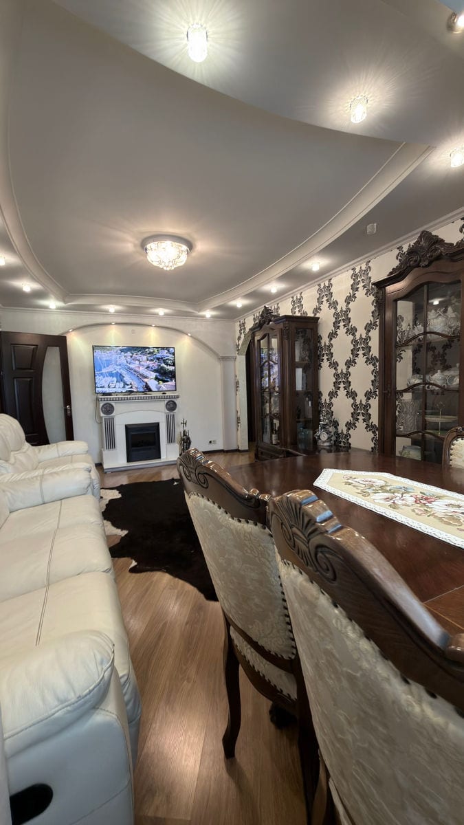 Apartament cu 3 camere, 75 m², Ungheni