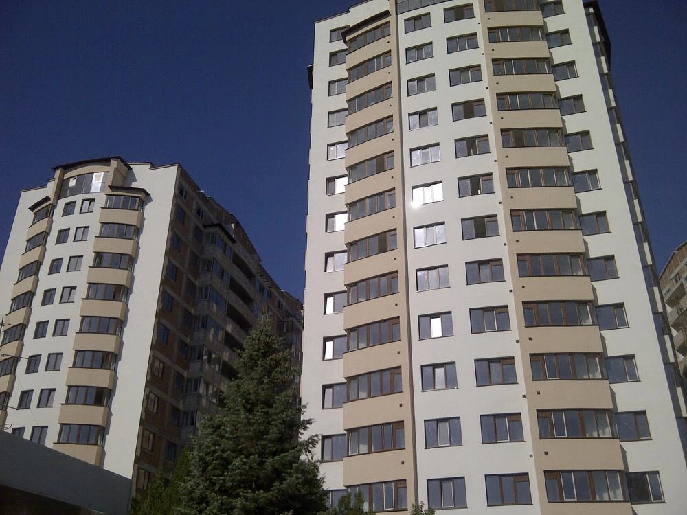 Complex Tudor Strișcă 8/1 2