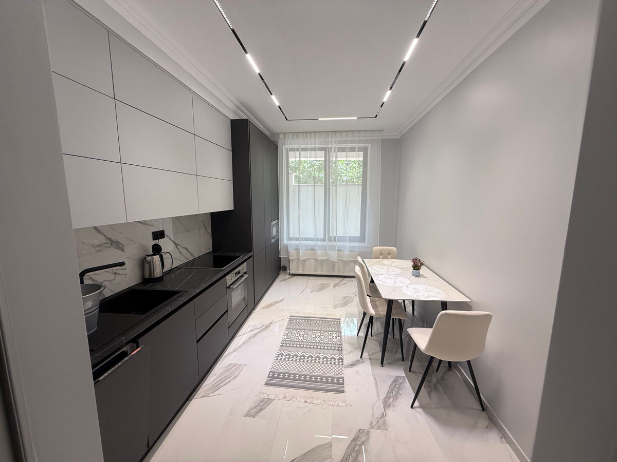 Apartament cu 2 camere, 56 m², Centru, Chișinău