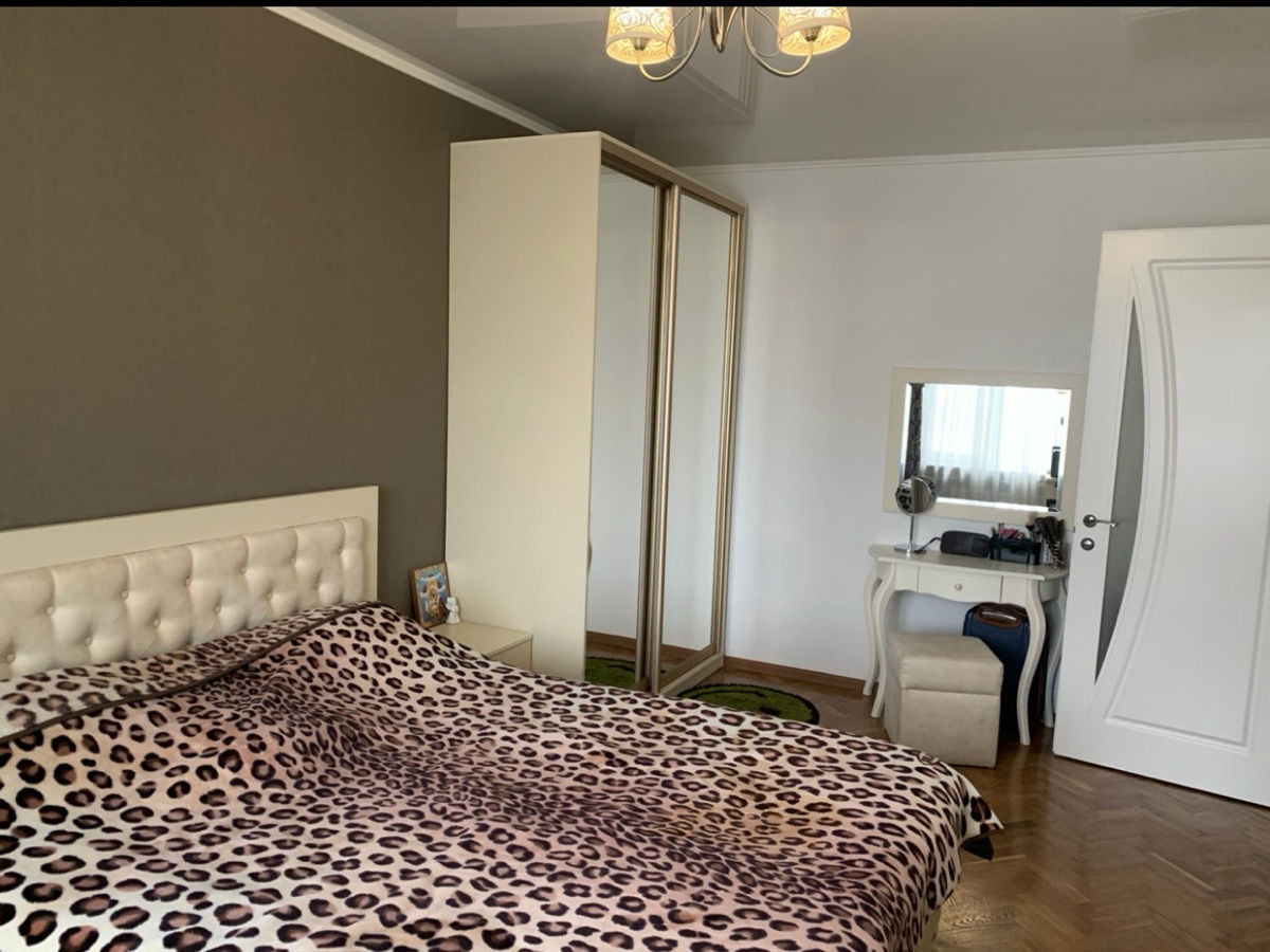 Apartament cu 2 camere, 48 m², Centru, Chișinău