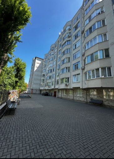 Apartament cu 1 cameră, 40 m², Buiucani, Chișinău