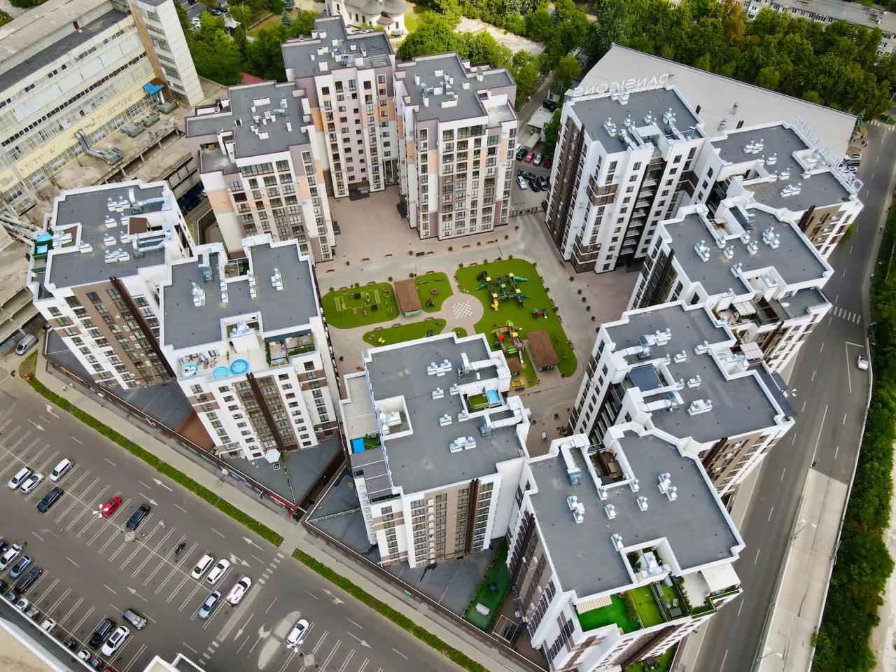 Decebal Avenue Residence 6
