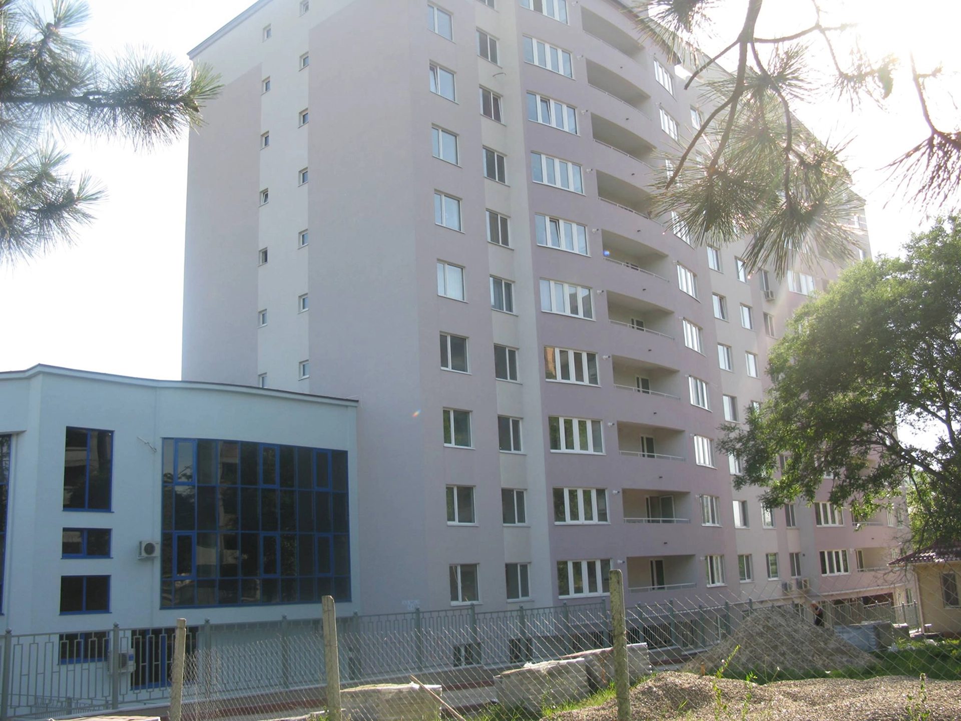 Complex Calea Orheiului 111/8 3