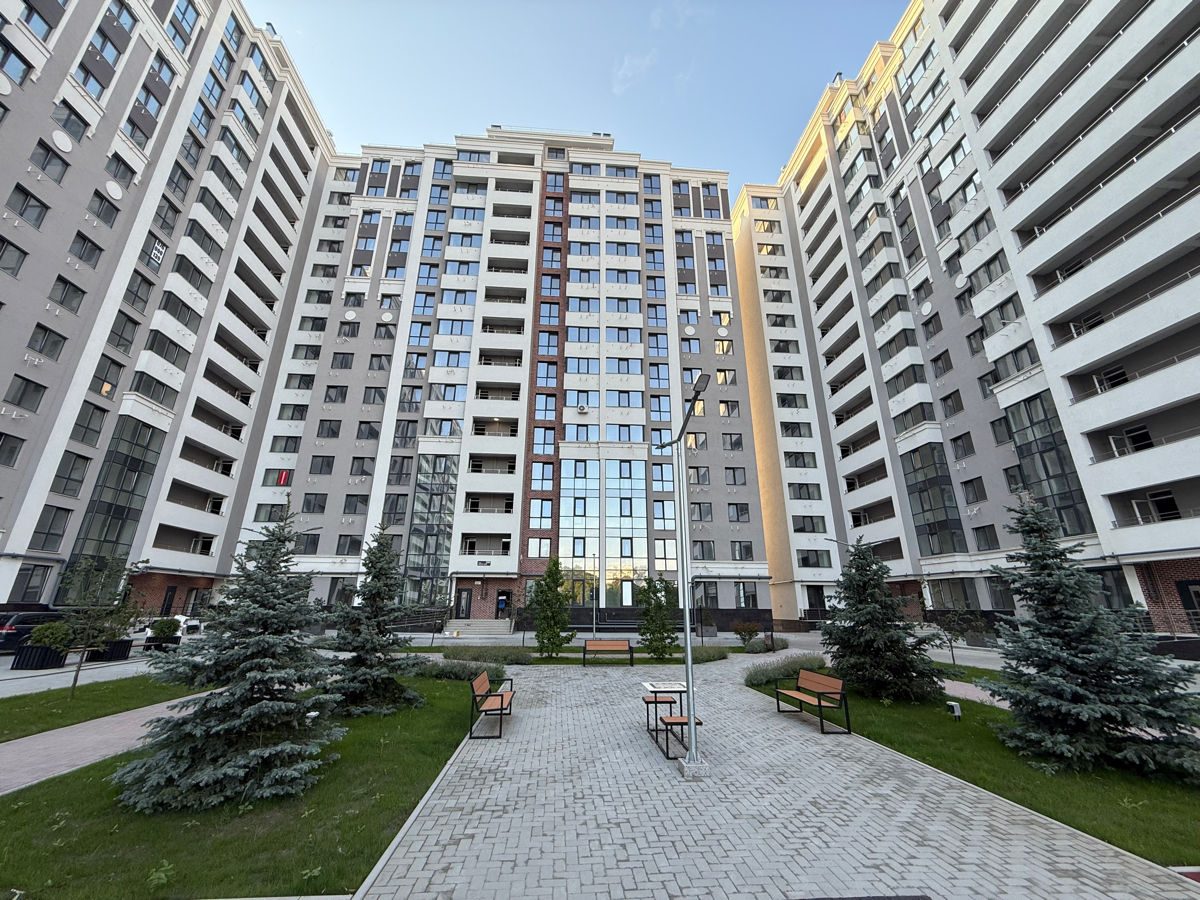 Apartament cu 2 camere, 71 m², Buiucani, Chișinău