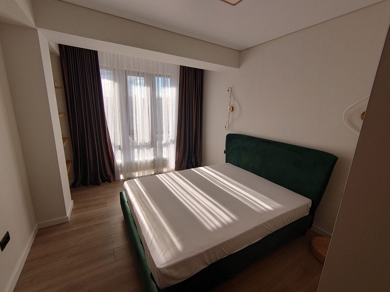 Apartament cu 2 camere, 77 m², Centru, Chișinău