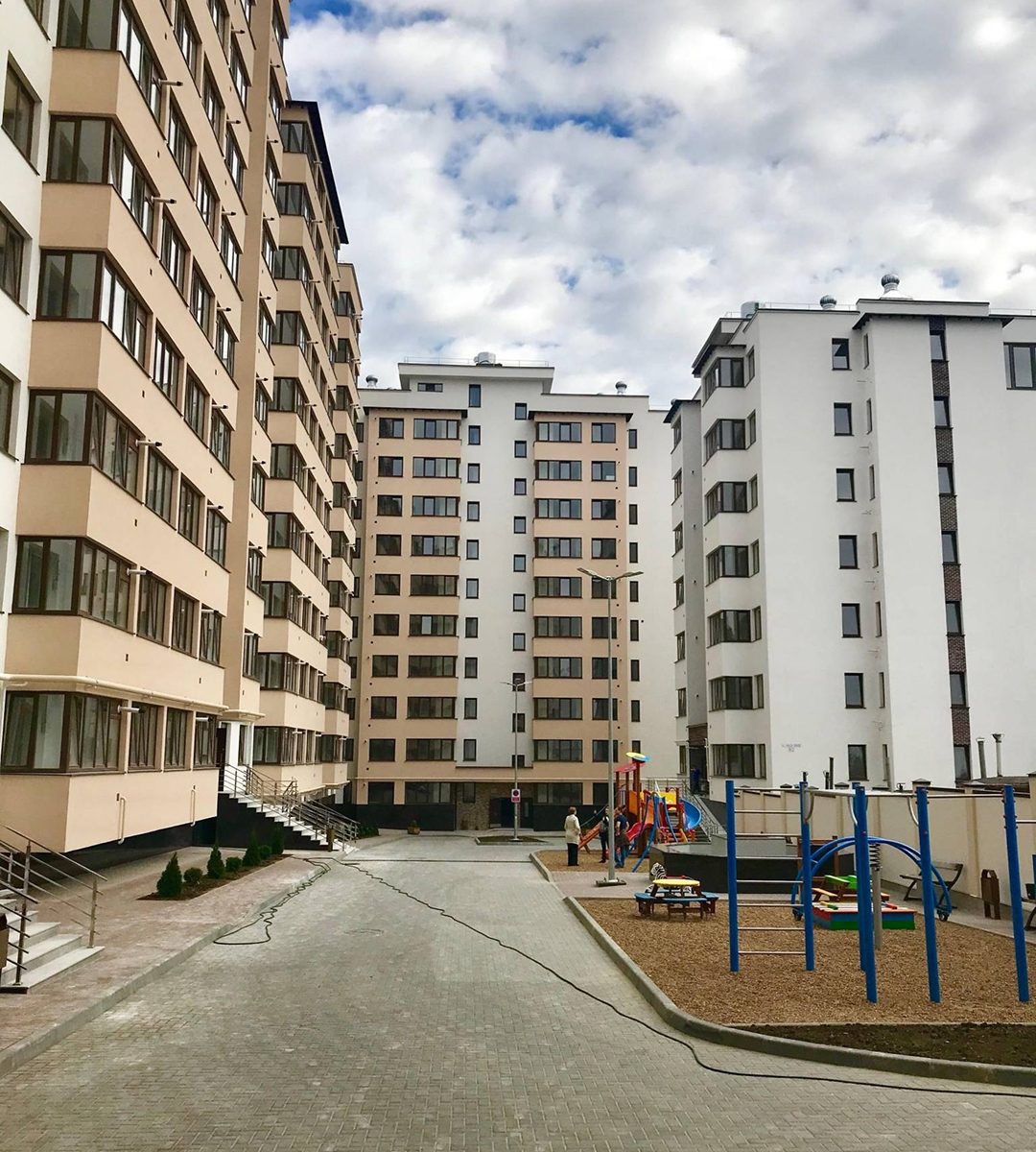 Complex Valea Crucii 9 2