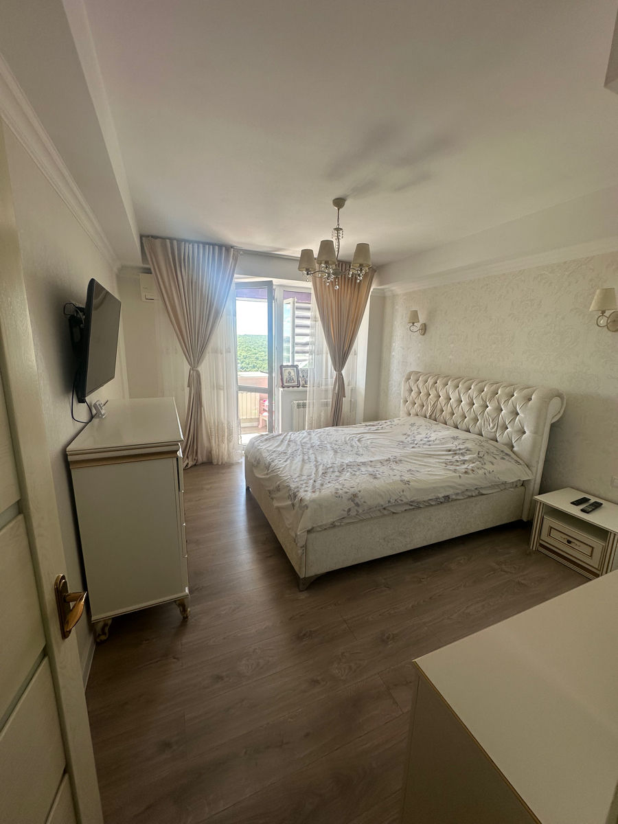Apartament cu 2 camere, 85 m², Buiucani, Chișinău