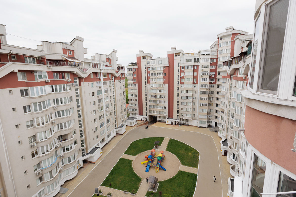 Apartament cu 2 camere, 117 m², Centru, Chișinău